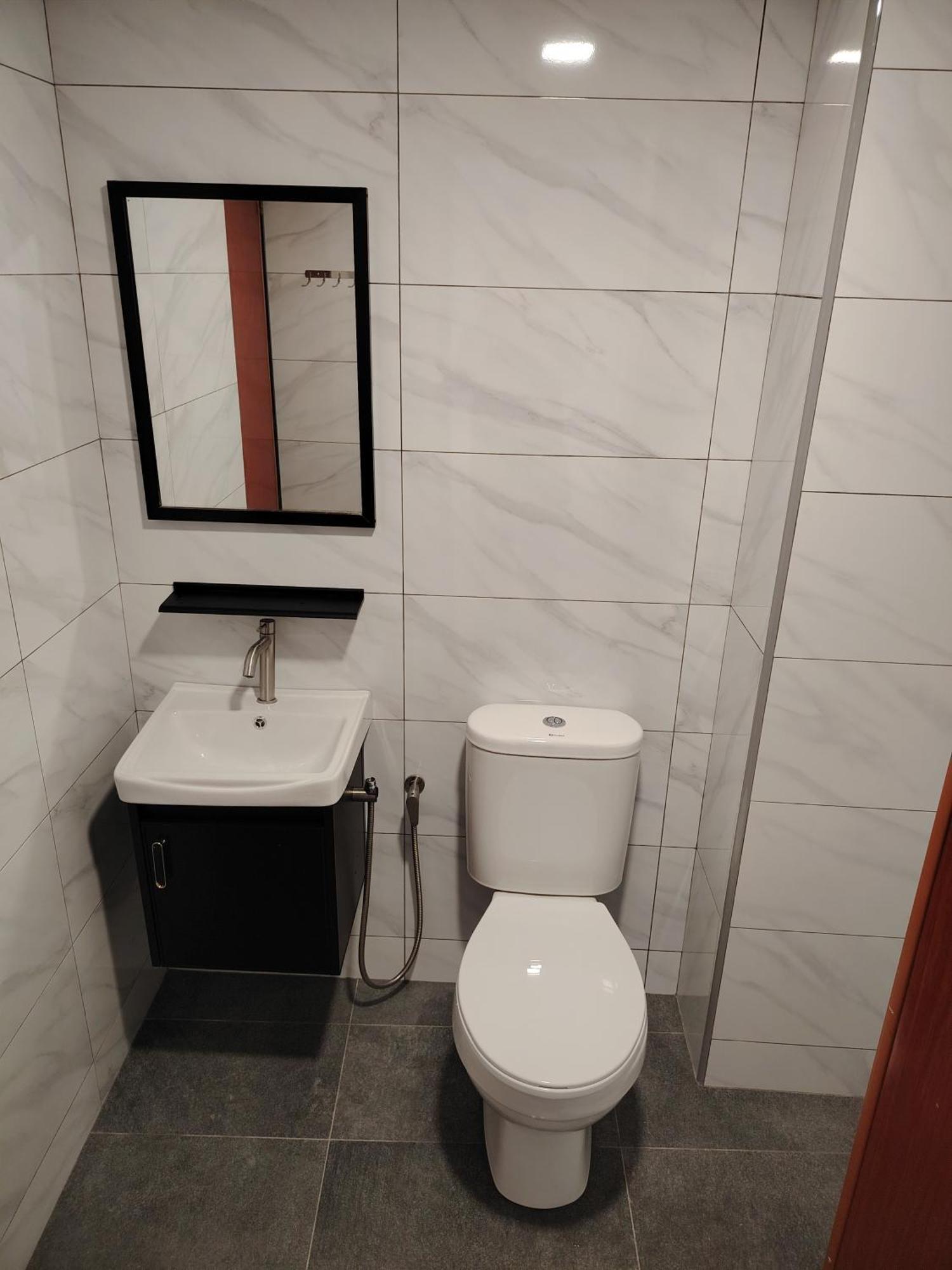 Apartment At Glory *