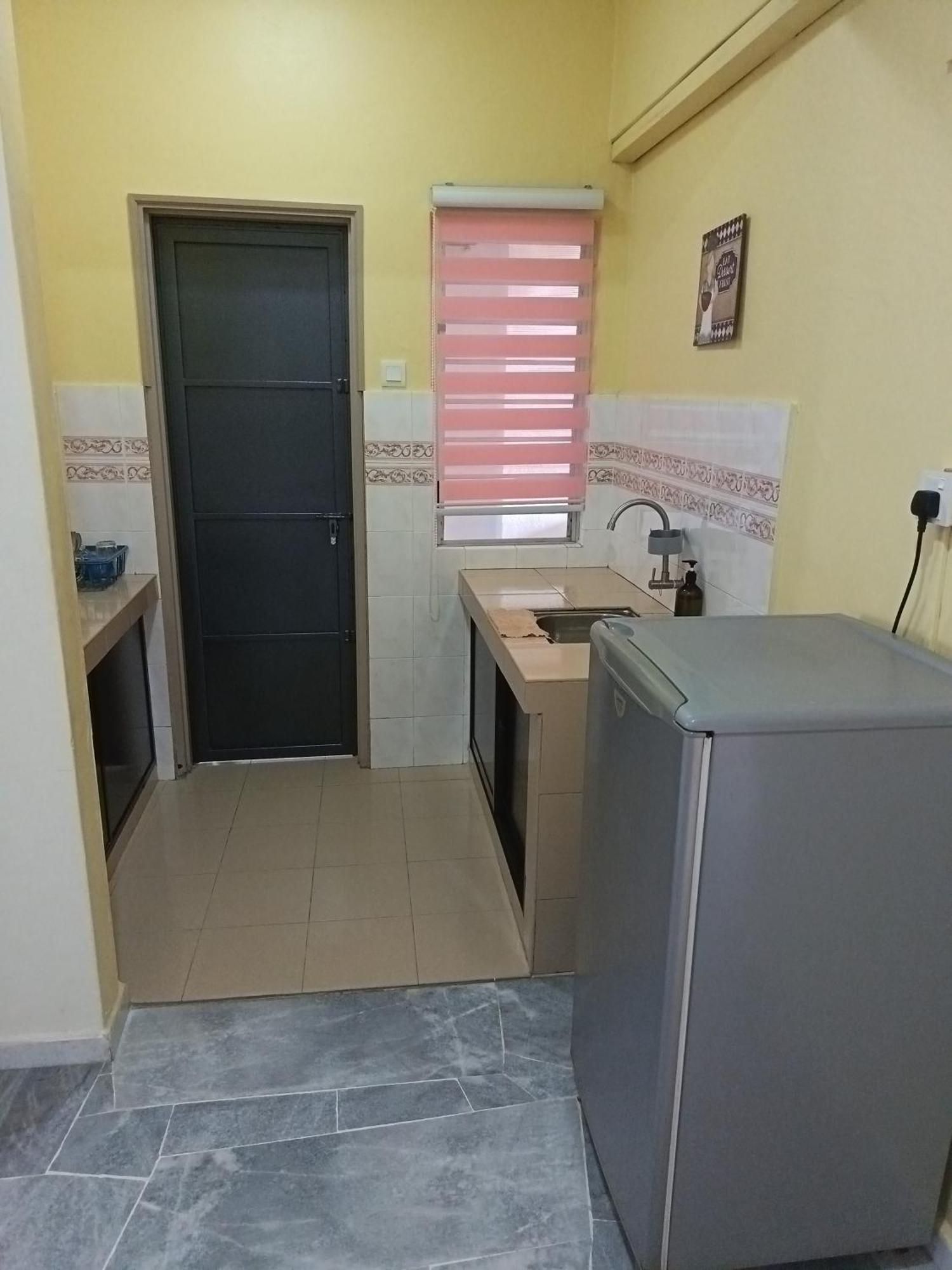 Apartment At Glory *